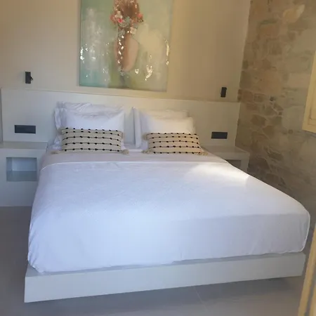 Agiannirema Ios Stone With Private Pool Psathi (Ios)