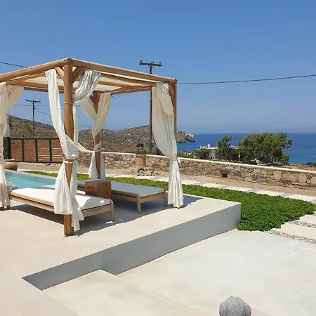 Casa vacanze Agiannirema Ios Stone With Private Pool