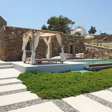 Casa vacanze Agiannirema Ios Stone With Private Pool *