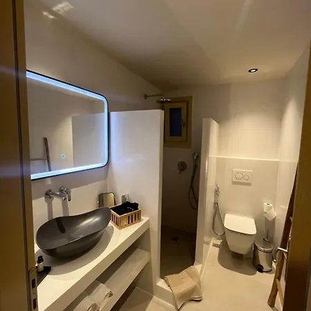 Agiannirema Ios Stone With Private Pool *