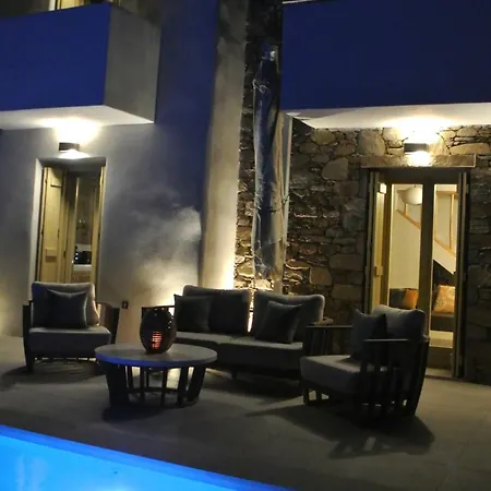 Agiannirema Ios Stone With Private Pool
