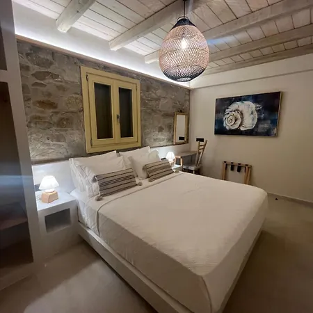 Holiday home Agiannirema Ios Stone With Private Pool