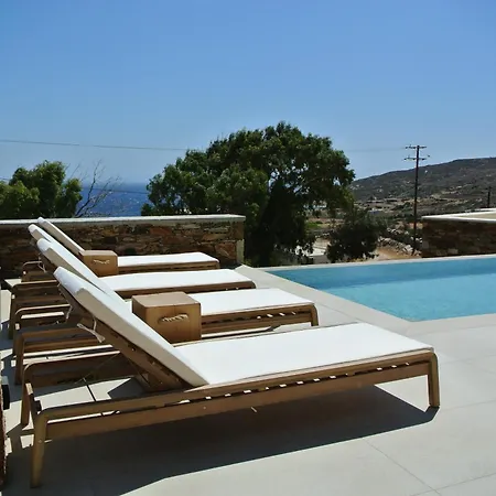 Agiannirema Holiday home *
