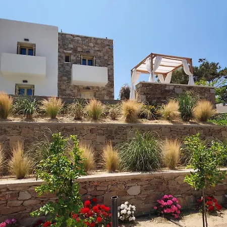 Agiannirema Ios Stone With Private Pool Holiday home